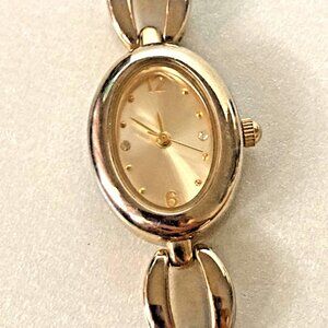 Christian Benet Women's Gold Toned Bracelet Band Analog Quartz Wristwatch